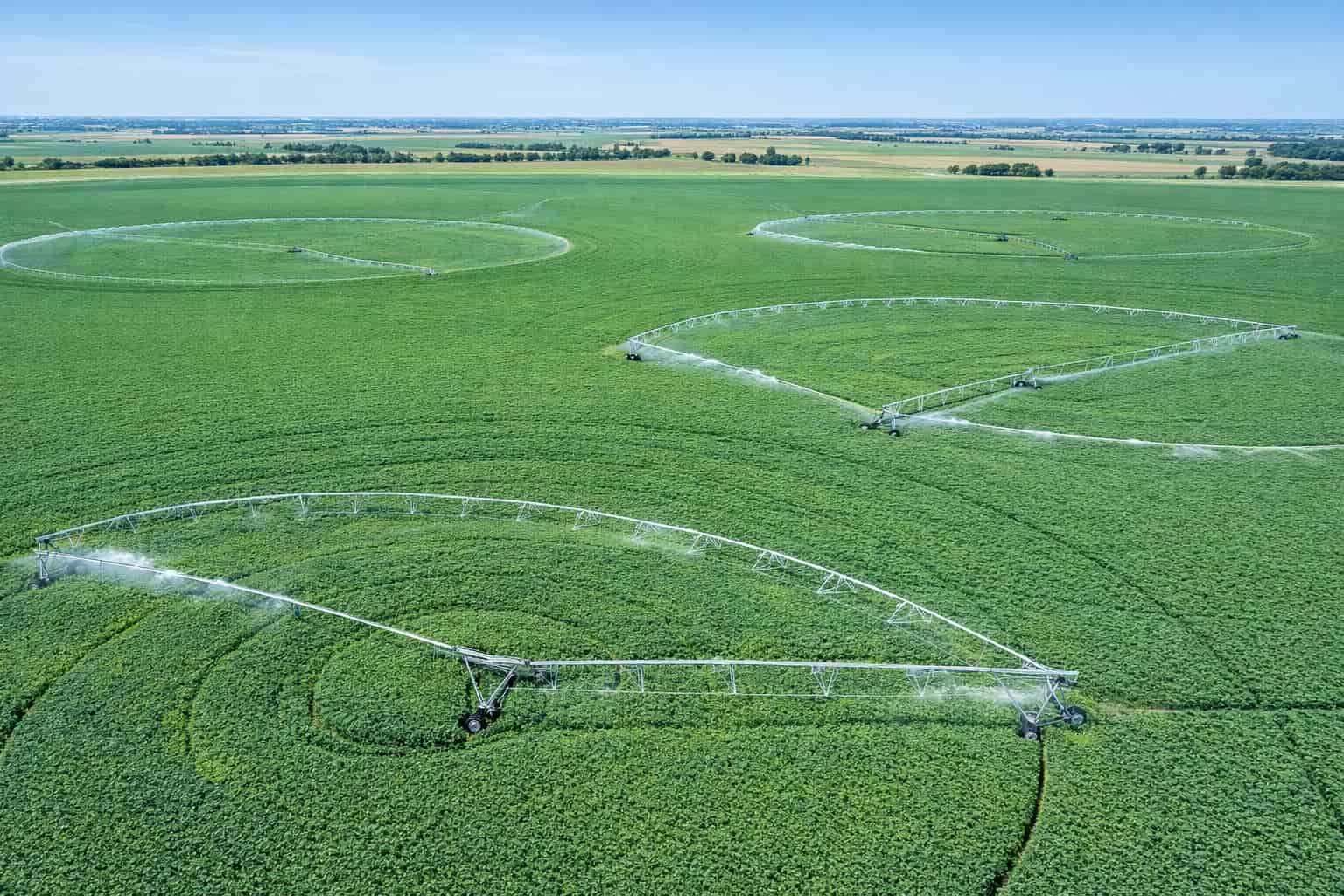 Pivot Farm Layout Multi-Pivot Irrigation Design & Calculator for Large Soybean Farms
